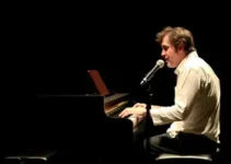 Zeca Baleiro Piano e Voz