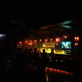 barulho lounge bar